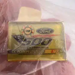 NASCAR UAW Ford 500 10/2/05 Talladega Superspeedway Lapel Hat Pin