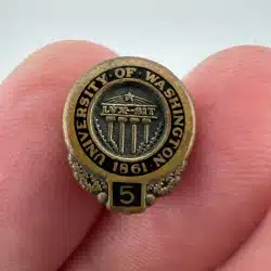University Of Washington 5 Year Service Brooch Style Pin - Small Item