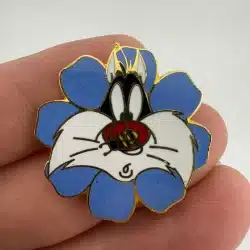 1997 Sylvester The Cat Bee On Nose Lapel Hat Pin