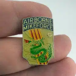 Vintage US Army AIRBORNE MIKEFORCE Badge Pin