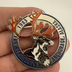 1983 Fur Rendezvous Anchorage Alaska Pin Brooch