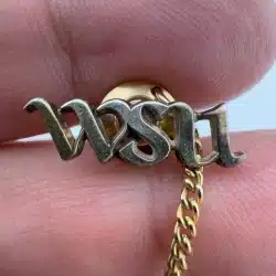 TIFFANY & Co AG 925 SILVER WSU COUGARS WASHINGTON STATE UNIVERSITY TIE TAC PIN