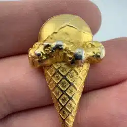 Vintage JJ Jonette Jewelry Ice Cream Cone Gold Tone Brooch Pin *wear*