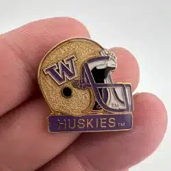 University of Washington Huskies Football Helmet Pin by Sanchez Enterprises