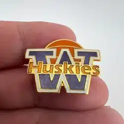 Vintage University of Washington Huskies NCAA Basketball Lapel Pin
