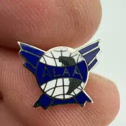 ALAA GLOBE OVER WINGS Pin Badge *small + damaged enamel*