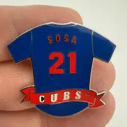 Chicago Cubs Sammy Sosa #21 Jersey Lapel Hat Pin - Peter David 2002