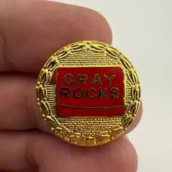 Vintage Gray Rocks Ski Area Gold Tone Pin - Quebec, Canada Lost Area