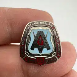 UBC United Brotherhood of Carpenters and Joiners of America 25 Year Member pin