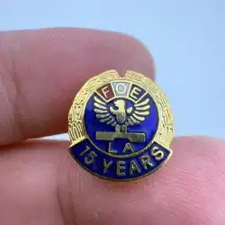 FOE Fraternal Order of Eagles 15 Years Lapel Hat Pin - LA