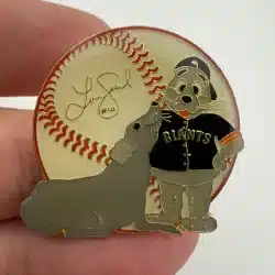 2003 SF San Francisco GIANTS MARINE MAMMAL DAY PIN - Lou Seal #01