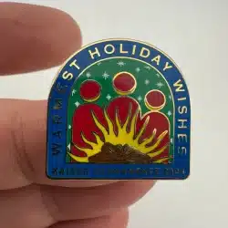 2004 Kaiser Permanente Warmest Holiday Wishes Pin