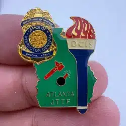 1996 ATLANTA JTTF DCIS DOD OIG Special Agent Pin - Olympic Torch