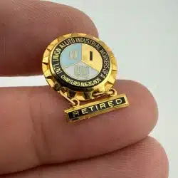 AIW INT'L UNION ALLIED INDUSTRIAL WORKERS OF AMERICA RETIRED PIN - 1/10 10K GF
