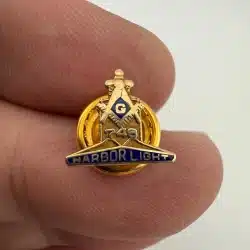 Harbor Light Masonic Temple Lodge 746 10K Screwback Pin - Toledo Ohio - *Tiny*