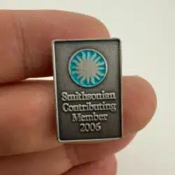 2006 Smithsonian Contributing Member Lapel Pin