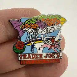 2010 Trader Joe's Rose Parade Pin - Float and Flying Pig with Wings