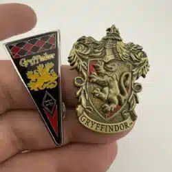 Harry Potter Gryffindor Pennant Flag Pin and Crest Pin