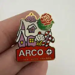 1995 Rose Parade x ARCO Gas Brand Candy House Pin
