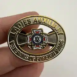 VFW Veterans Of Foreign Wars Ladies Auxiliary Dual Clasp Pin Brooch