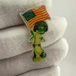 Geico Gecko Soldier Promotional Pin - Yellowing