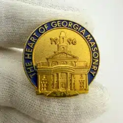 Masonic The Heart Of Georgia Masonry 1996 Pin - Gold Tone