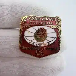Pasadena Rose Bowl Crest Pin - Granddaddy Of Them All Since 1902