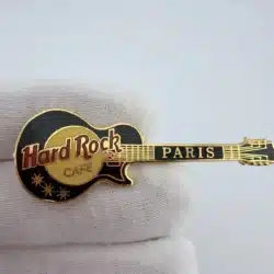 Hard Rock Cafe Paris Guitar Pin