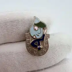 Vintage Las Vegas Horseshoe Water Drop Character Pin