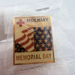 ARC American Red Cross Holiday Heroes Memorial Day Flag Pin