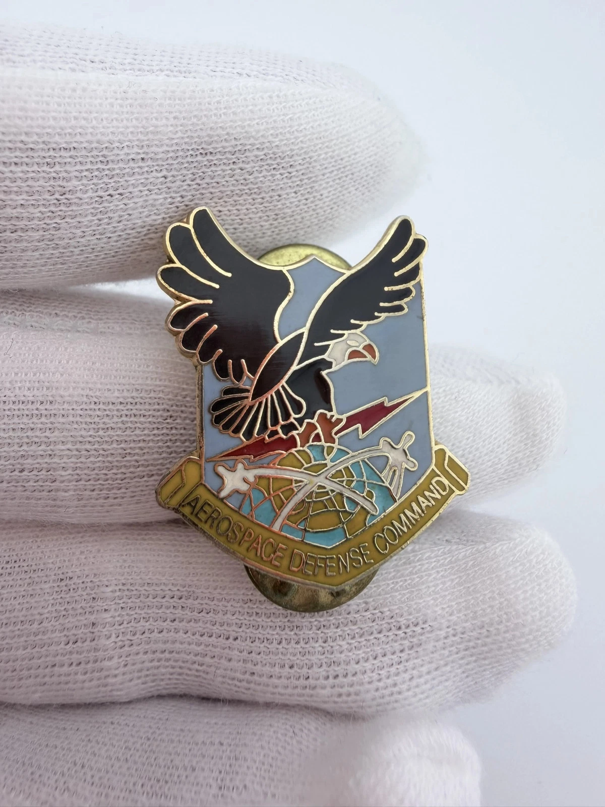 USAF Aerospace Defense Command Pin - Dual Clasp