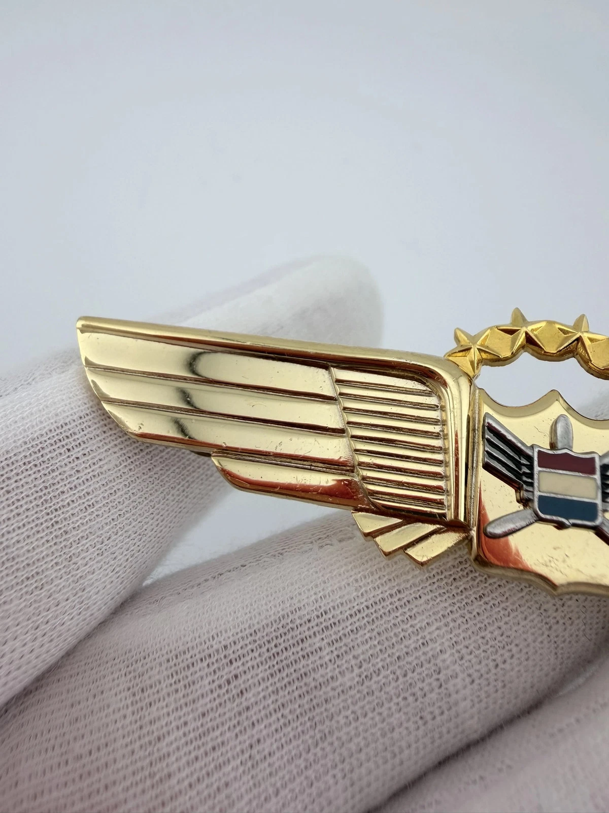 United Airlines Pilot Wings 1 - 9 Years - Vintage & Obsolete - Image 2