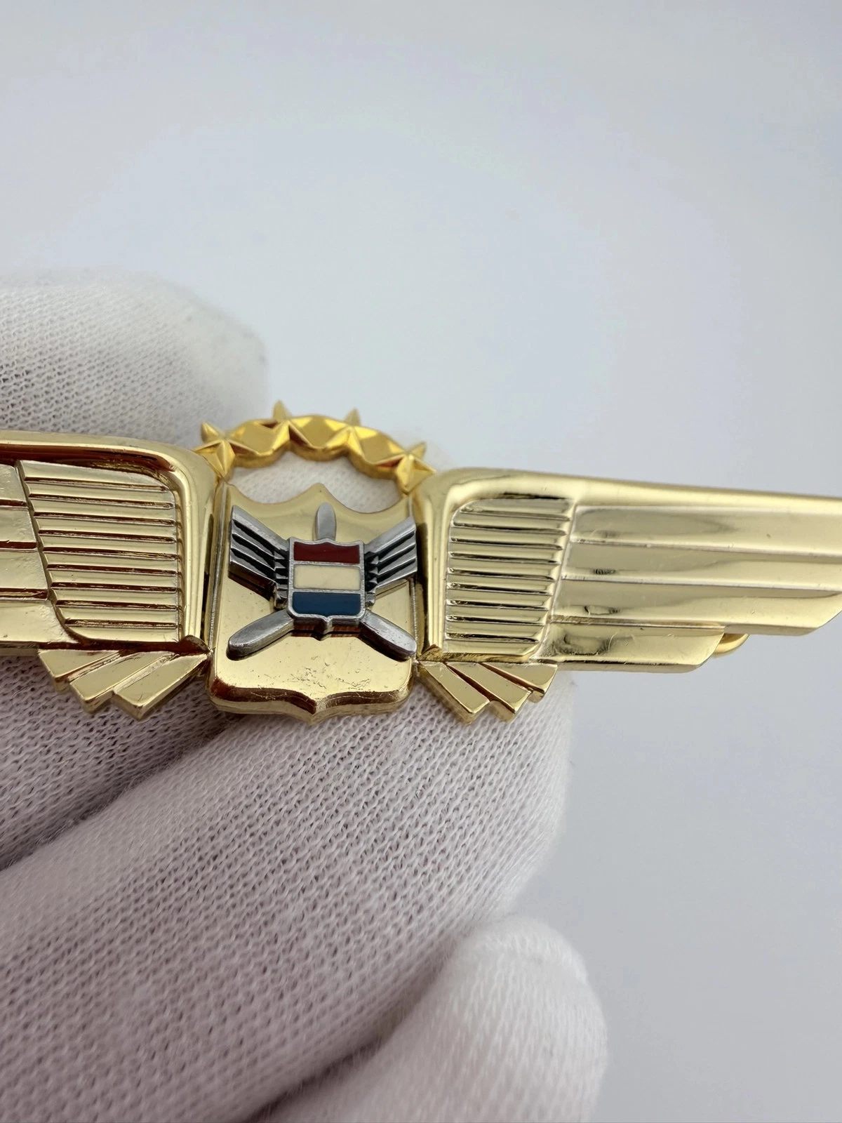United Airlines Pilot Wings 1 - 9 Years - Vintage & Obsolete - Image 3