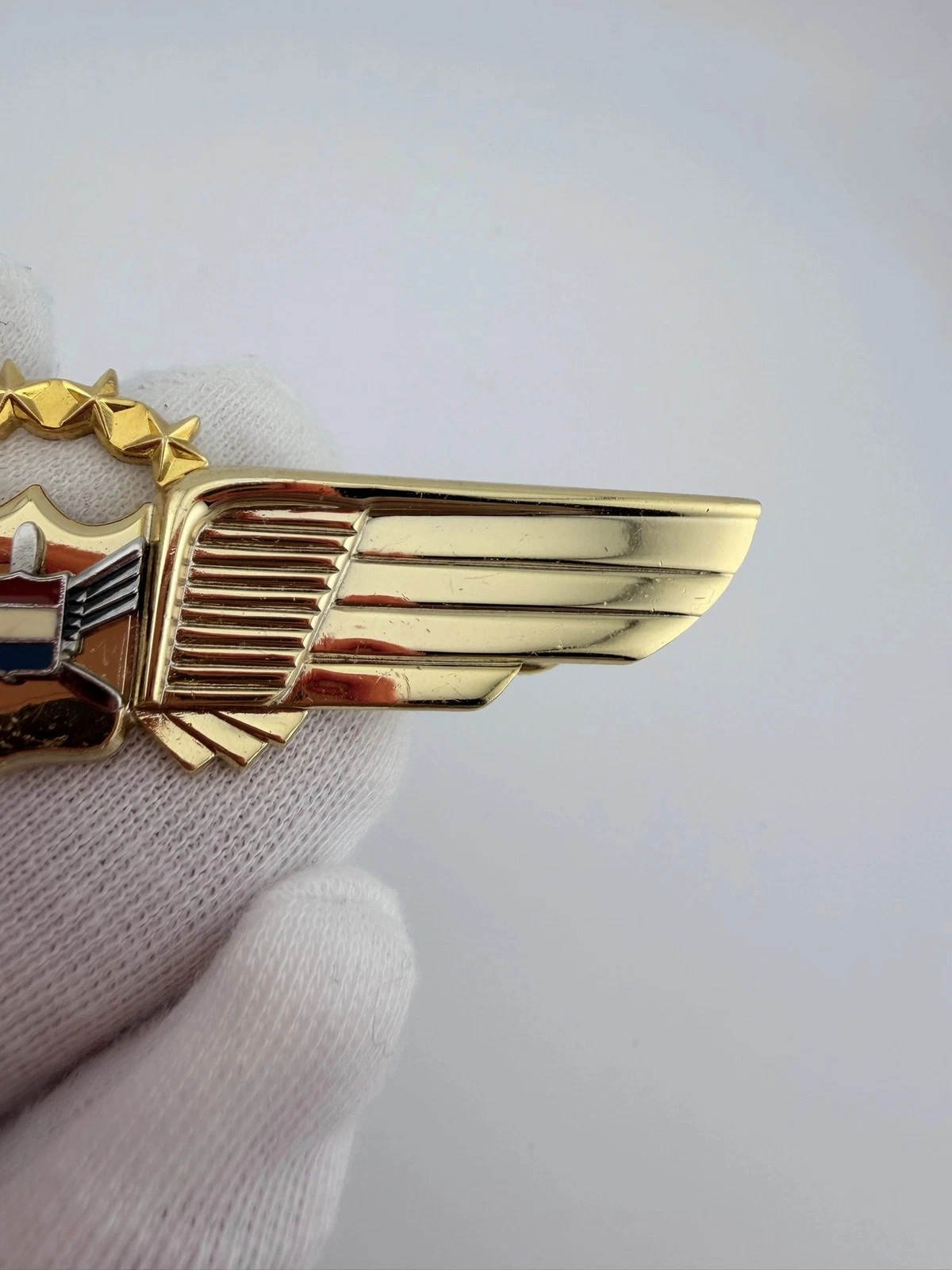 United Airlines Pilot Wings 1 - 9 Years - Vintage & Obsolete - Image 4