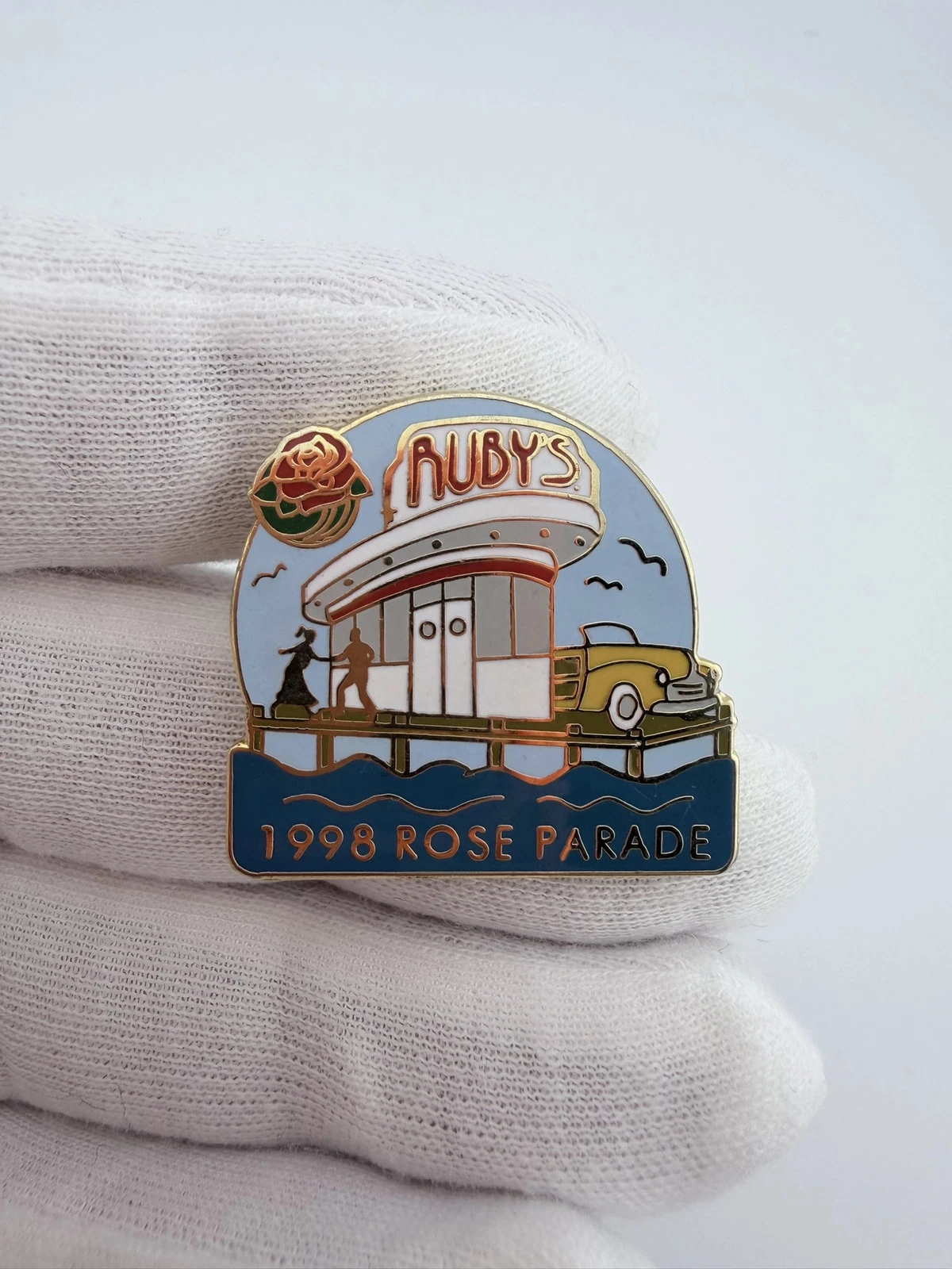 1998 Rose Parade x Ruby's Restaurant Tournament of Roses Lapel Pin