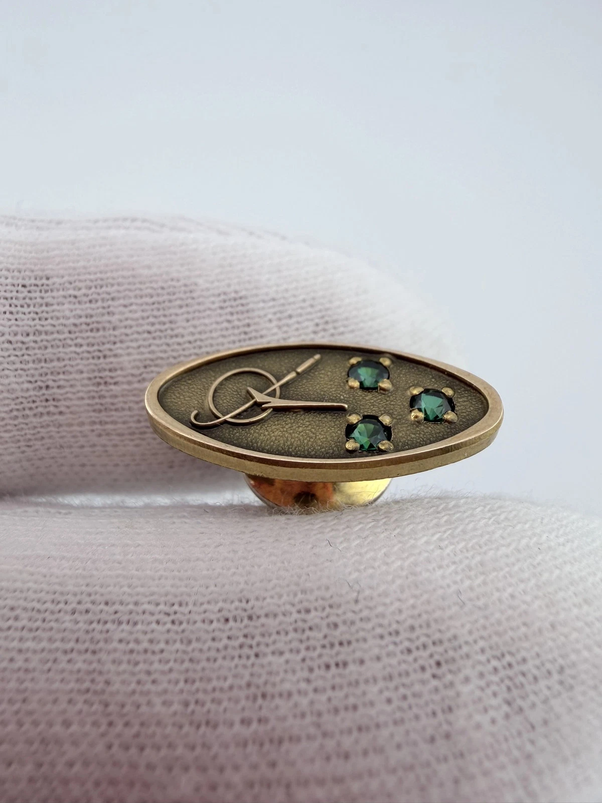 McDonnell Douglas 20 Year Employee Service Award Pin - cTo - Image 2