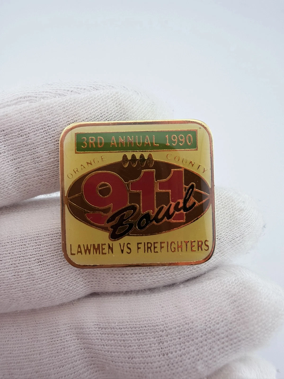 1990 Orange County 911 Bowl Lapel Pin - Lawmen vs. Firefighters