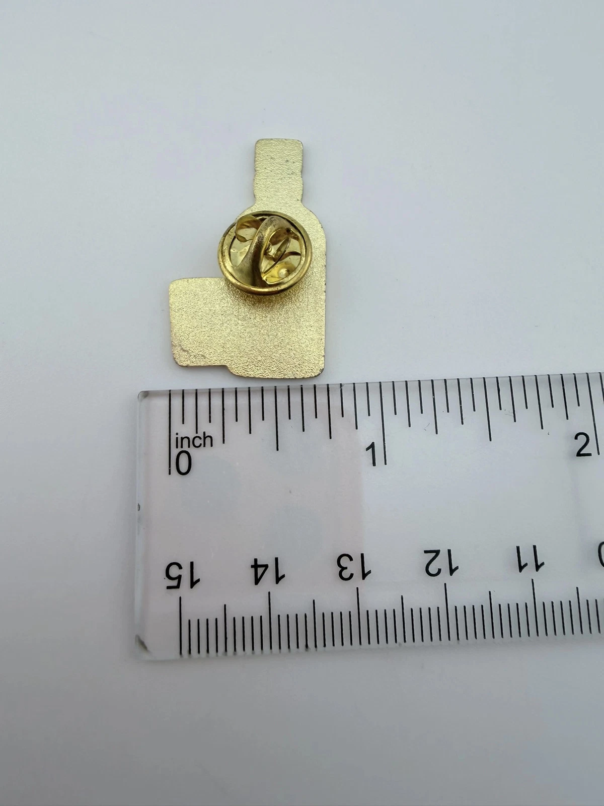 Aberlour A�Bunadh Scotch Whisky Bottle And Glass Lapel Pin - Promo Item - Image 3
