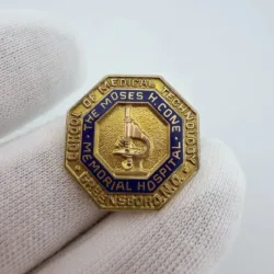 Moses H. Cone Memorial Hospital School of Medical Technology Pin - 1/10 10K GF