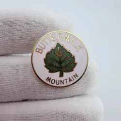 Buttermilk Mountain Colorado Ski Area Pin - White and Green