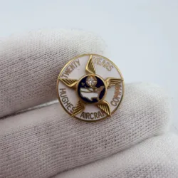 Hughes Aircraft Company 20 Year Employee Service Award Pin - 10K, 3.1g