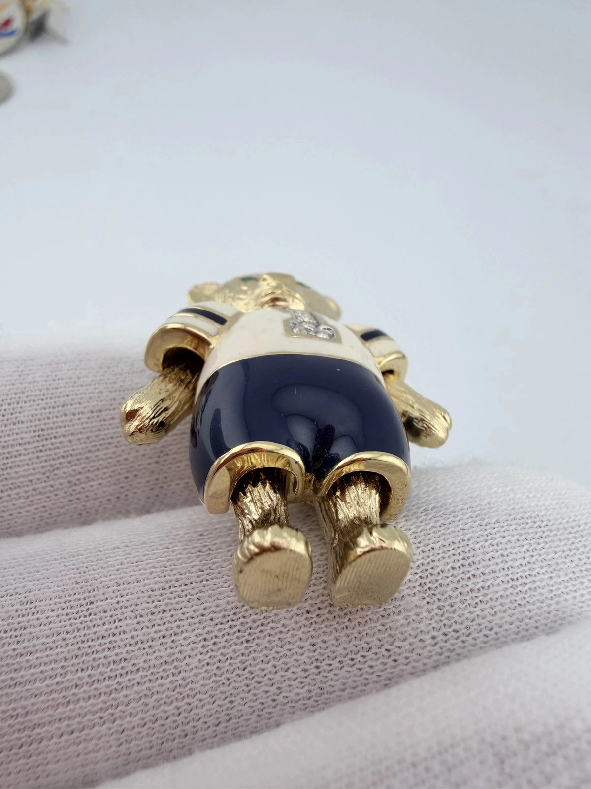 Gold Tone Teddy Bear Sports Player Lapel Pin - #1 Jersey - Crack - Image 5