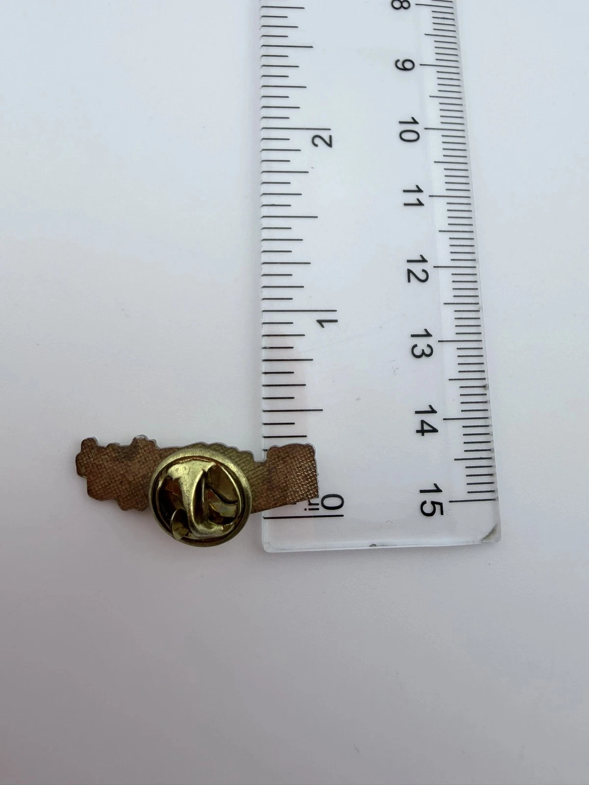 Vintage Coors Beer Delivery Truck Lapel Pin - Yellowing - Image 4