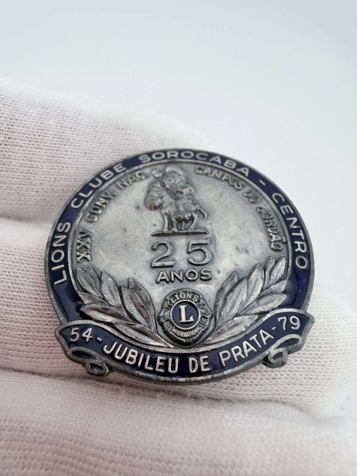 1979 Lions Clube Sorocaba - Centro Brazil 25 Years Convention Pin - Image 2