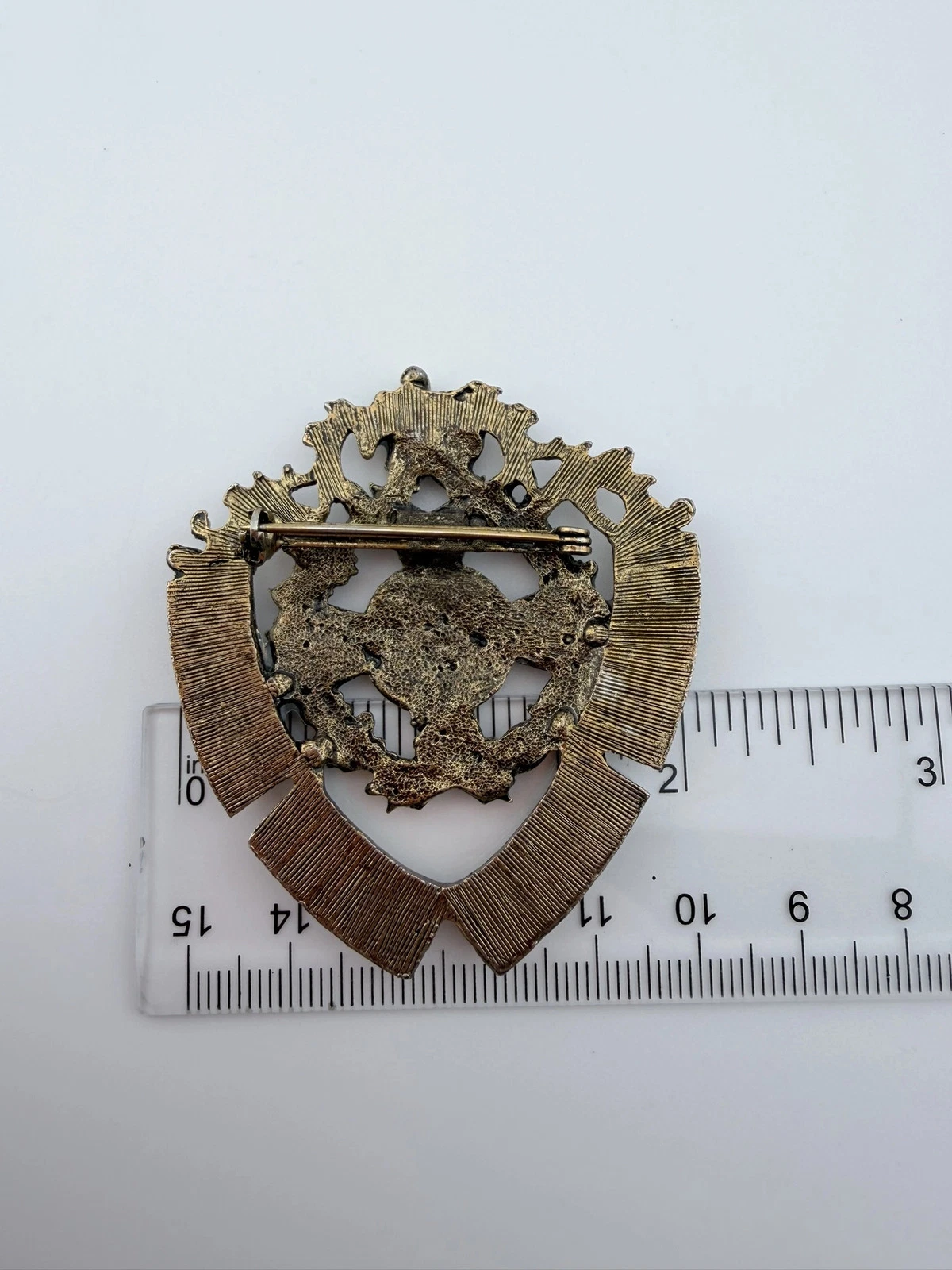 Maltese Cross Pin Brooch - Docendo Discimus - By Teaching, We Learn - Flawed - Image 6