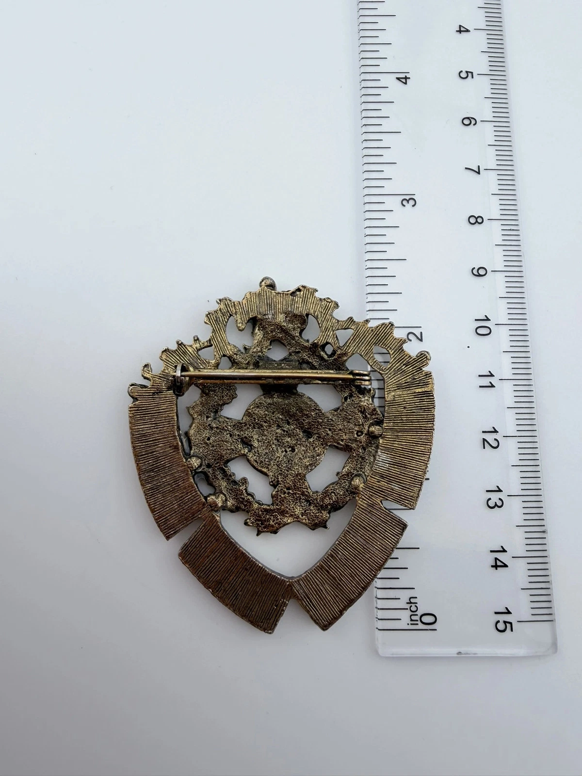 Maltese Cross Pin Brooch - Docendo Discimus - By Teaching, We Learn - Flawed - Image 7
