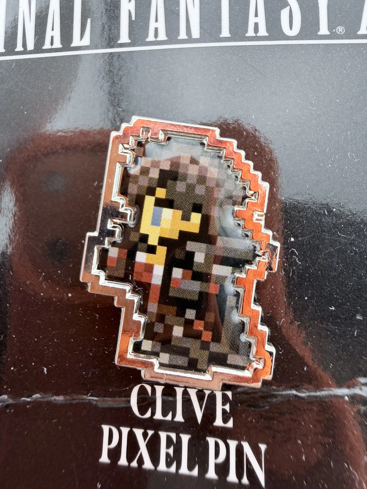 Final Fantasy XVI Clive Pixel Pin - Repaired Item - Image 2