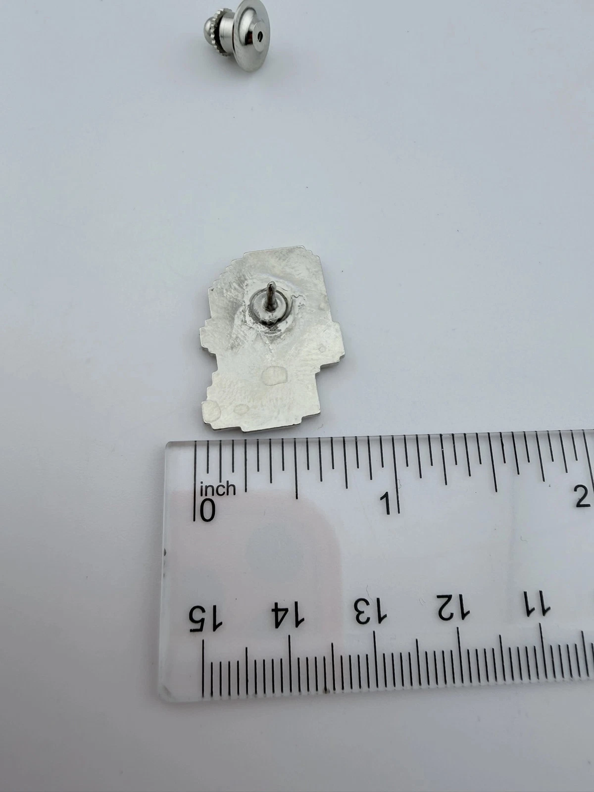 Final Fantasy XVI Clive Pixel Pin - Repaired Item - Image 5
