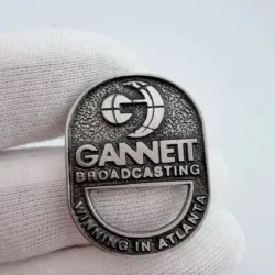 Gannett Broadcasting Winning In Atlanta Lapel Pin - 1996 Summer Games