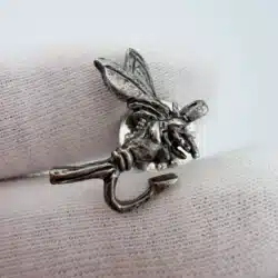Flying Fishing Bait Lapel Hat Pin